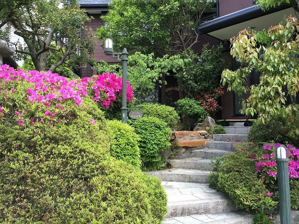Hananobou Kinkakuji-Michi Kyoto